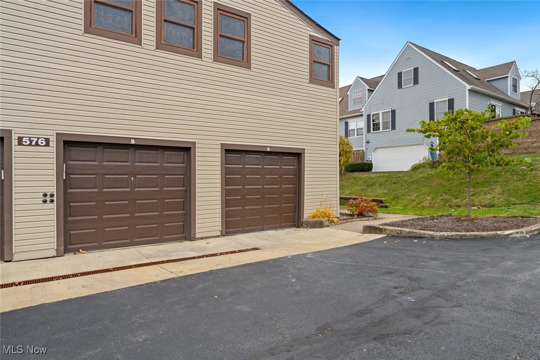 Heather Woods Condo - Residential