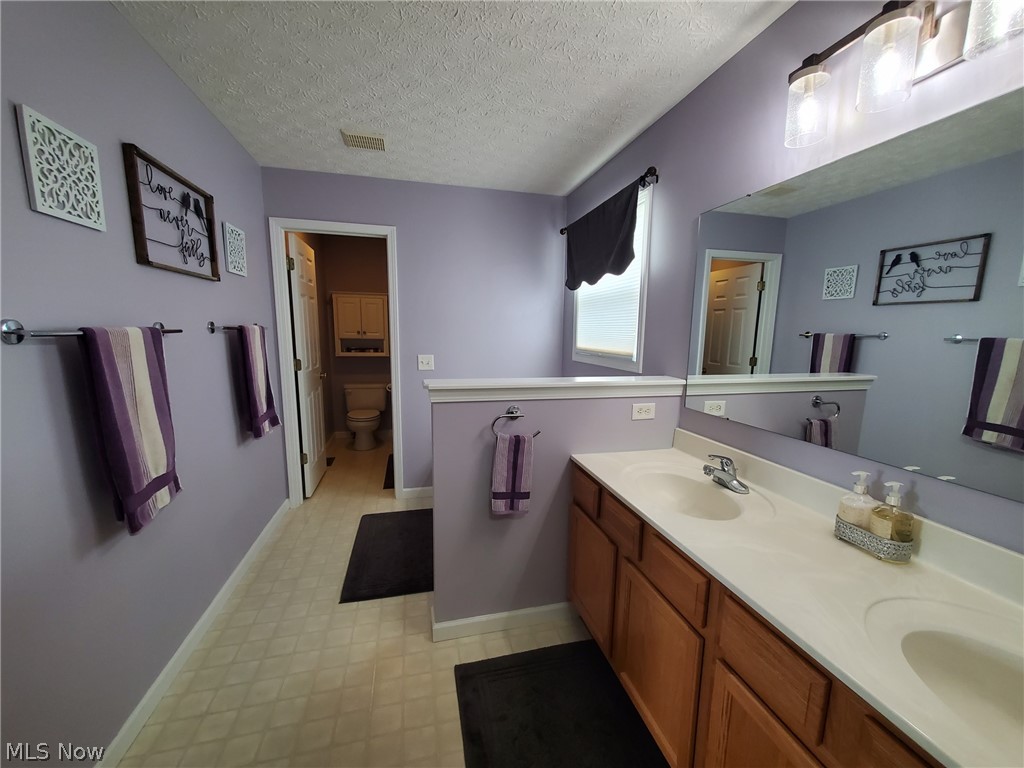 Hills-N-Dales Estates Ph 02 - Residential