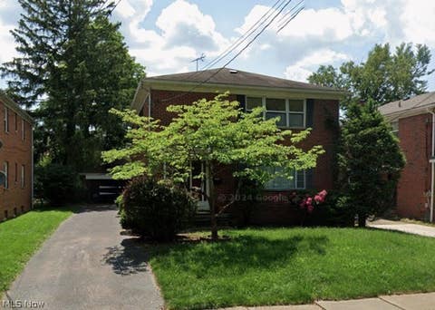Multifamily For Sale - 1766 Tanglewood Drive<br/> Summit County, Akron, OH 44313