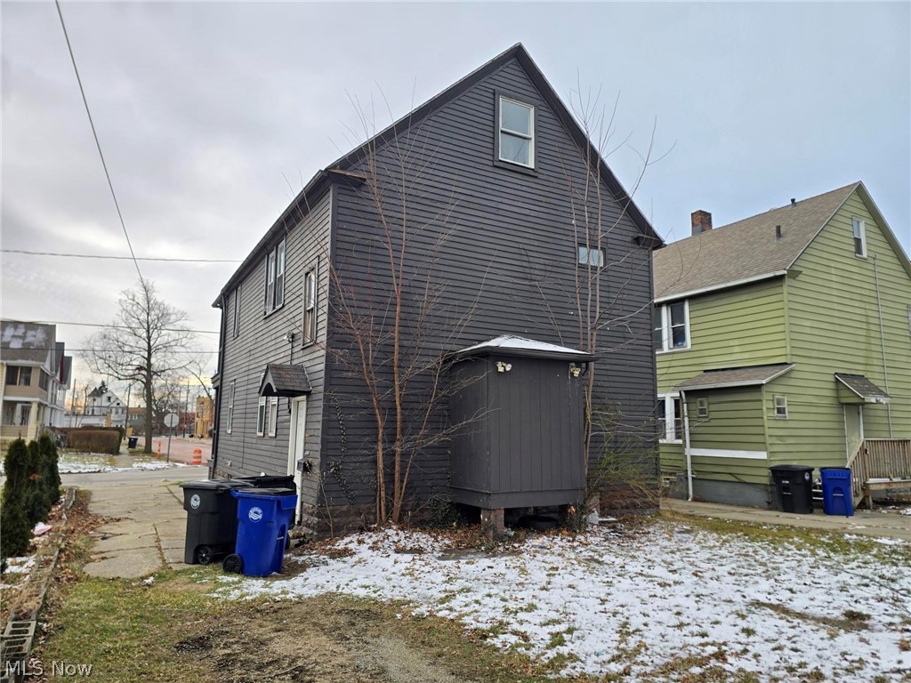 15831 Trafalgar Avenue