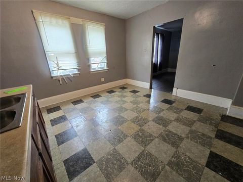 Tiny photo for 15831 Trafalgar Avenue, Cleveland, OH 44110 (MLS # 5188178)