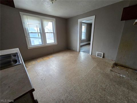 Tiny photo for 15831 Trafalgar Avenue, Cleveland, OH 44110 (MLS # 5188178)