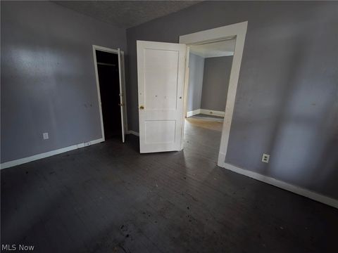 Tiny photo for 15831 Trafalgar Avenue, Cleveland, OH 44110 (MLS # 5188178)