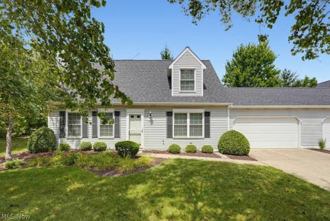 Condo For Sale - 3517 E Prescott Circle<br/> Cuyahoga Falls, OH 44223