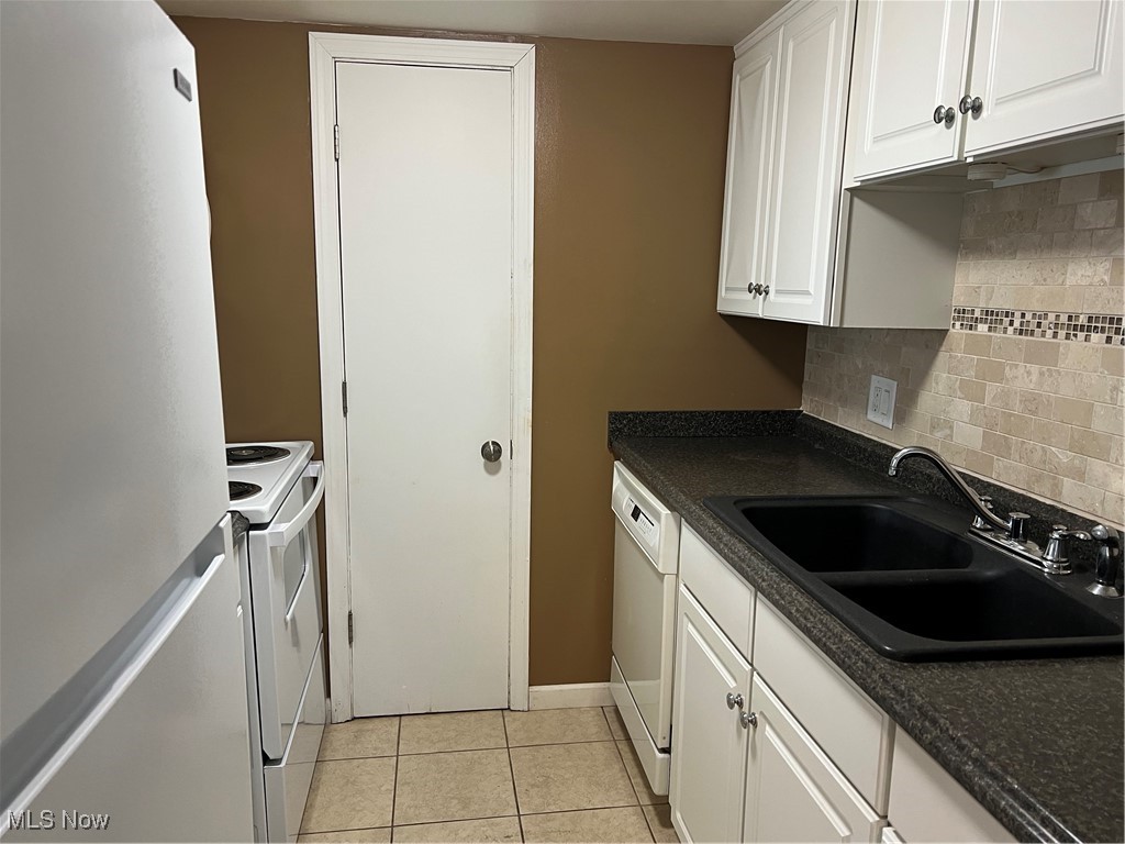 Carriage Hill Condos - Residential