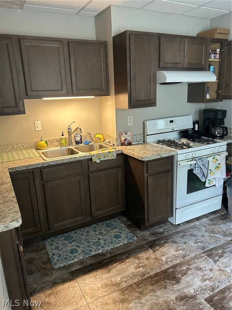 Lakewood Realty - Residential Income