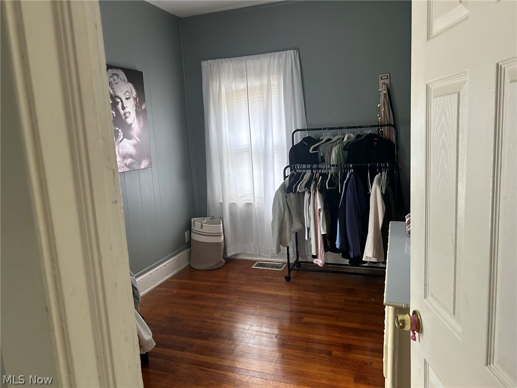Lakewood Realty - Residential Income