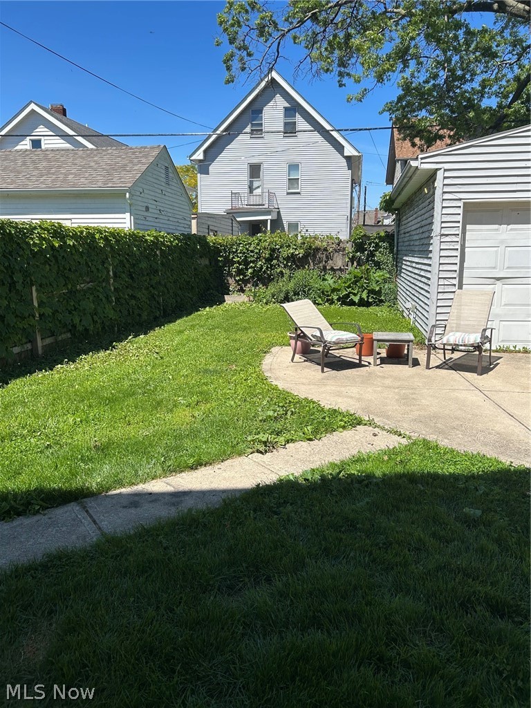 Lakewood Realty - Residential Income