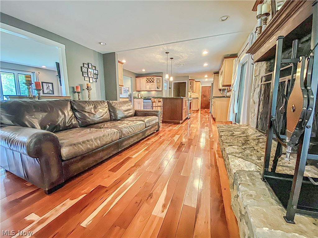 Highland Woods 01 - Residential