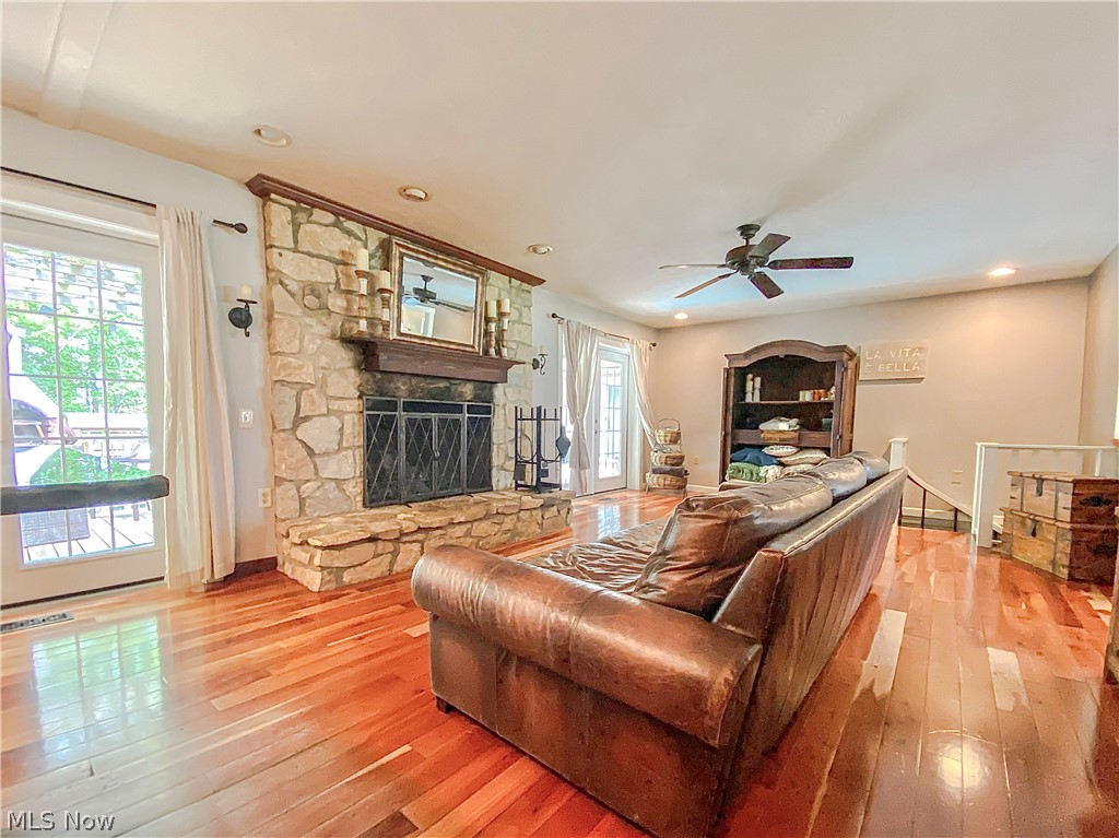 Highland Woods 01 - Residential