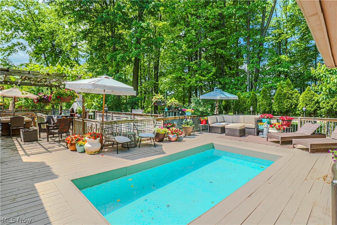 Highland Woods 01 - Residential