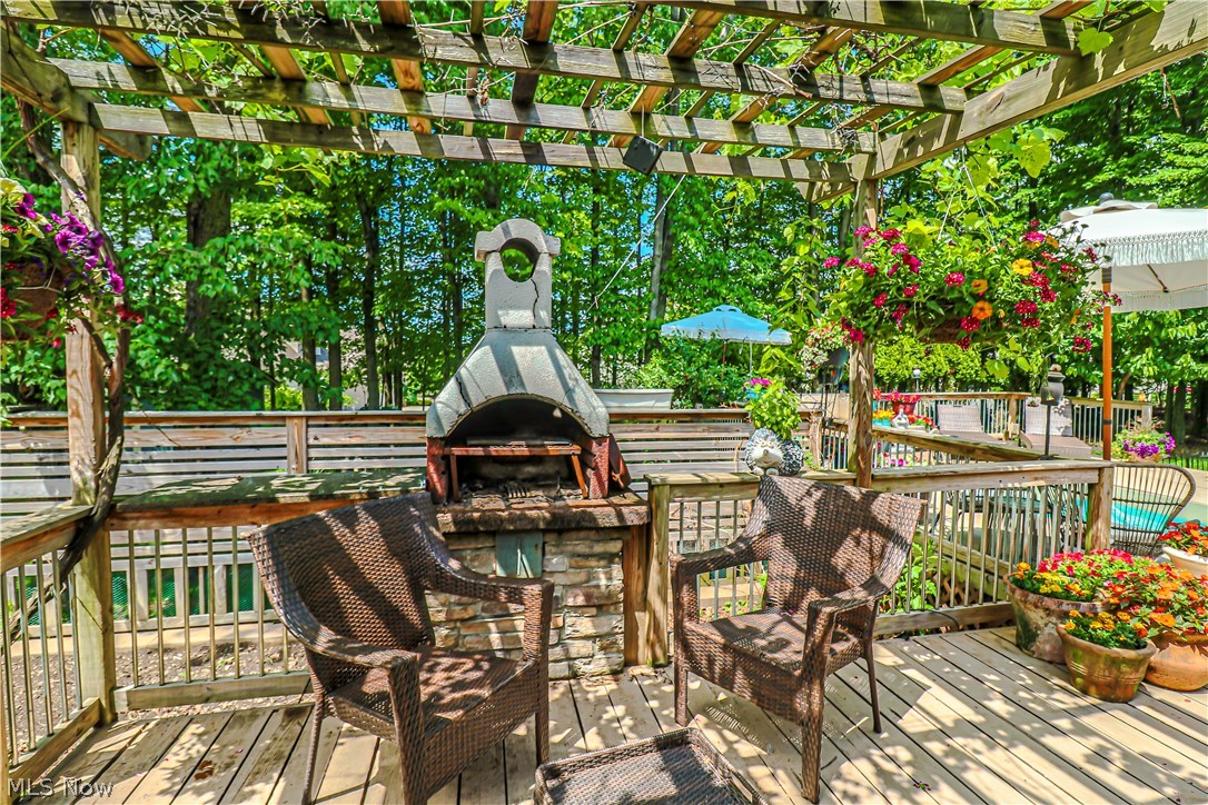 Highland Woods 01 - Residential