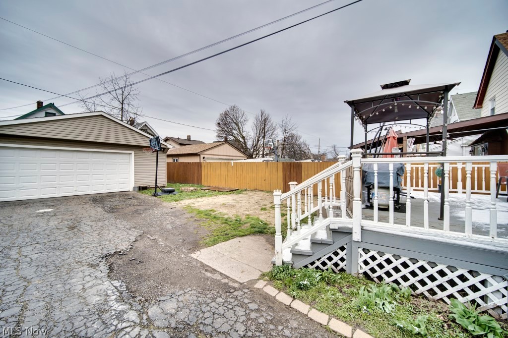Denison Ave Allotment - Residential