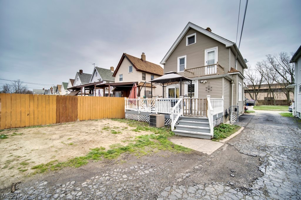 Denison Ave Allotment - Residential