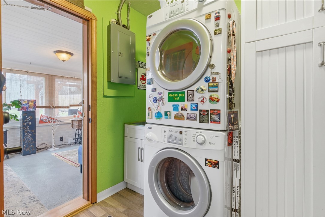 Elworthy-Helwick Companys Lyn - Residential