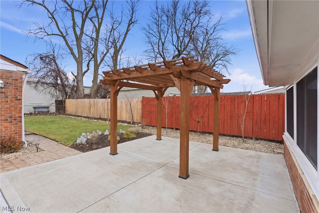 Elworthy-Helwick Companys Lyn - Residential