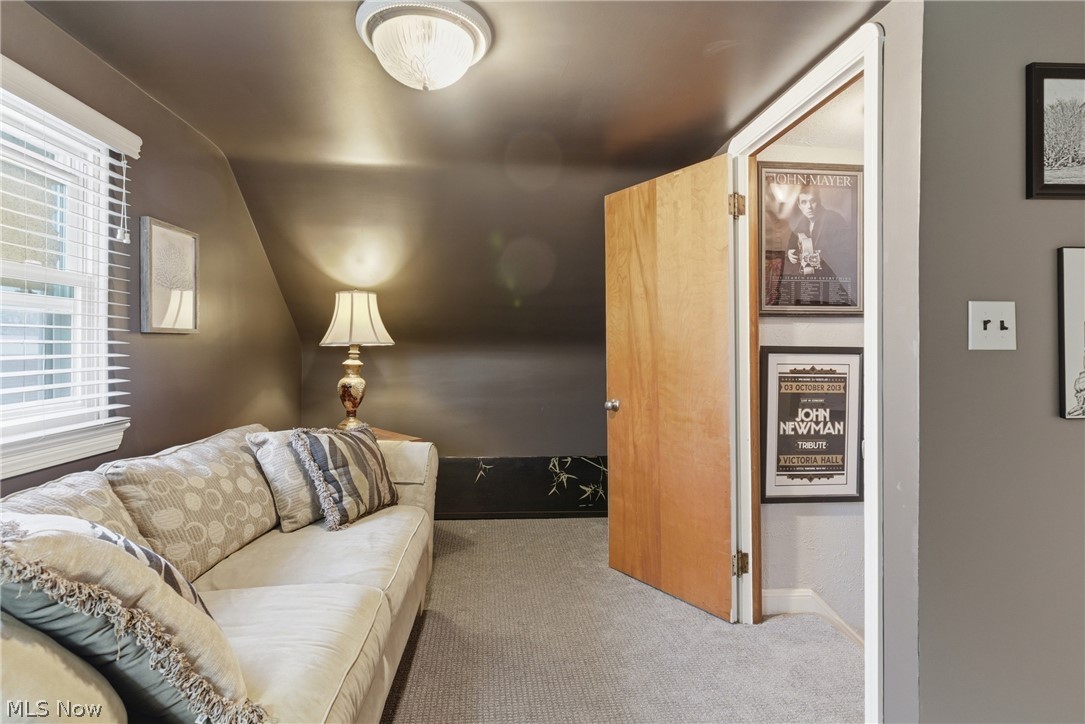 Elworthy-Helwick Companys Lyn - Residential