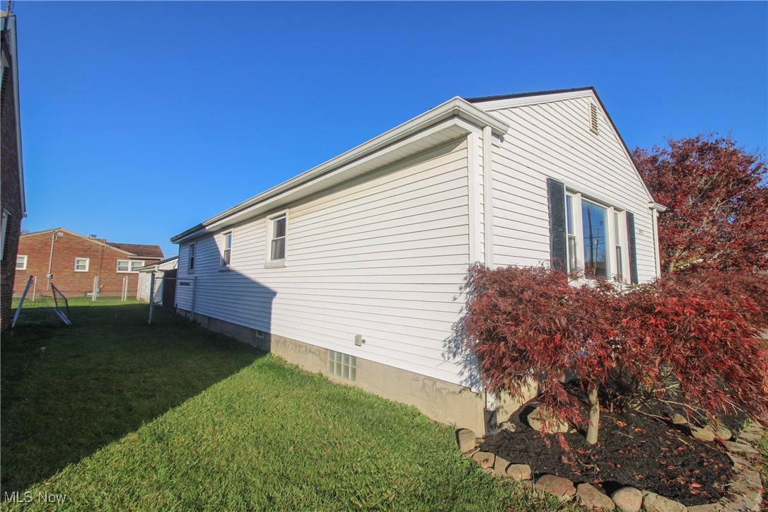 853 5th Street, Struthers, Ohio image 36