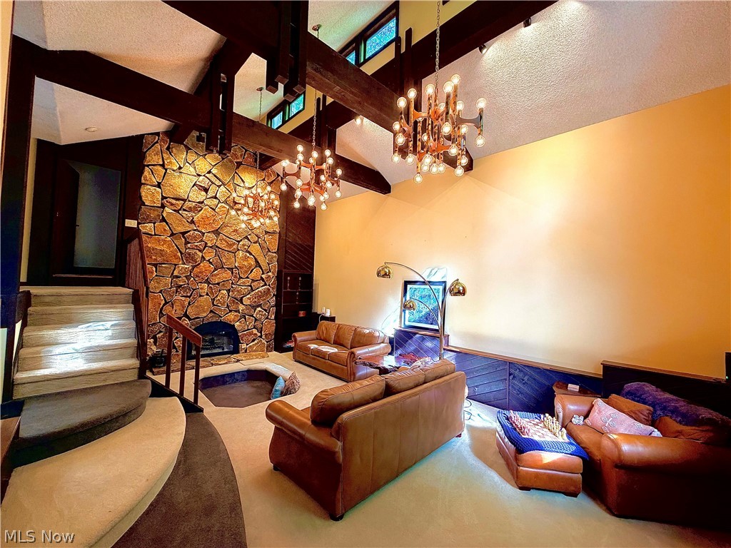 851 Wallwood Drive