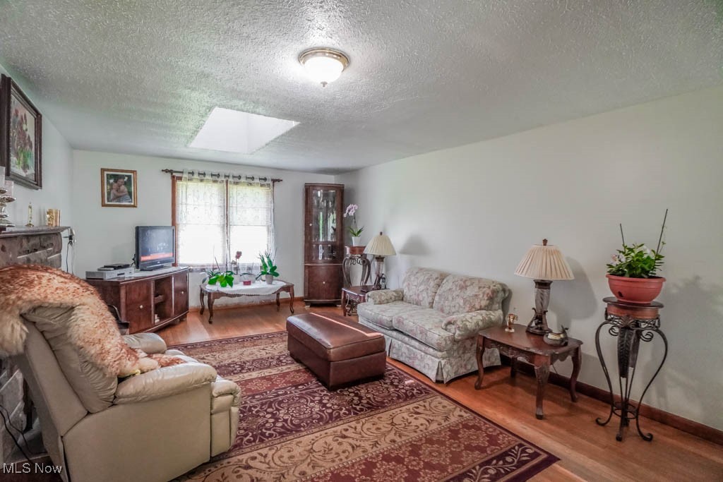 5920 Renninger Road, New Franklin, Ohio image 3