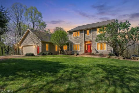Homes For Sale - 13665 Salem Church Road<br/> Stark County, Paris, OH 44669