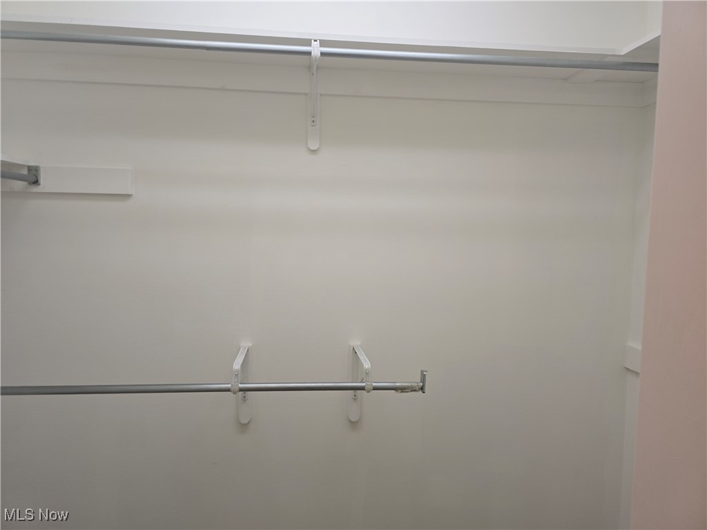 Lake Hollow Condo - Residential