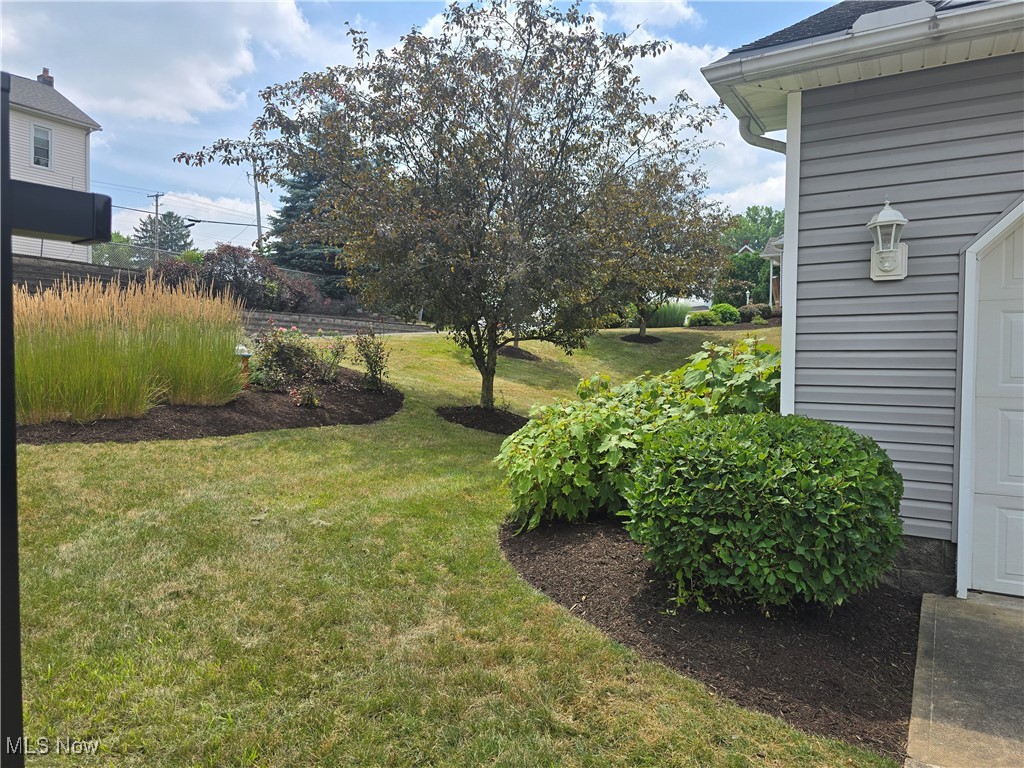 Lake Hollow Condo - Residential