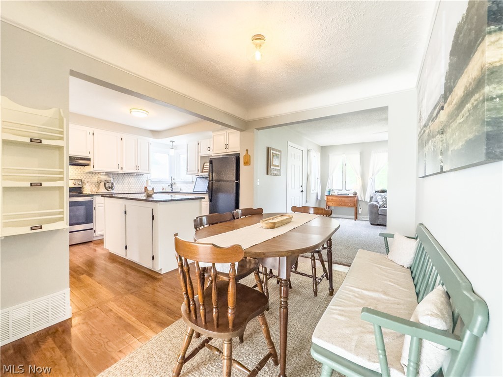 Mayfair Acres - Residential