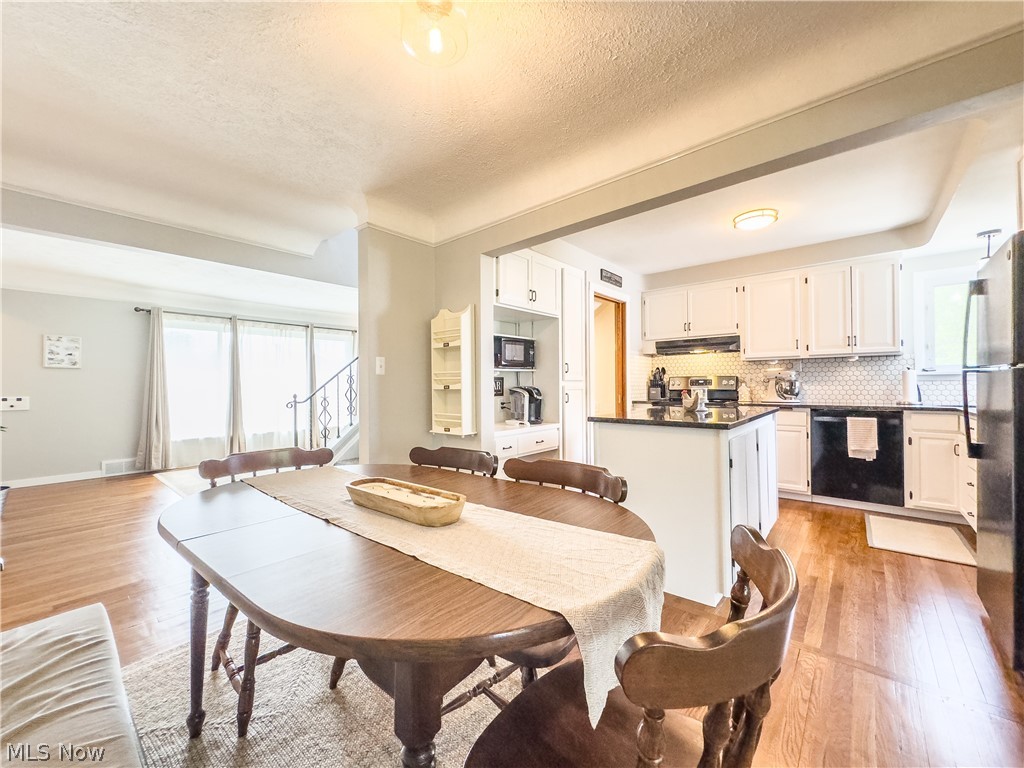 Mayfair Acres - Residential