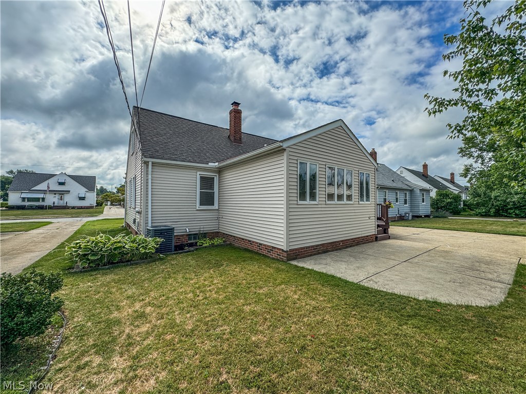 Mayfair Acres - Residential