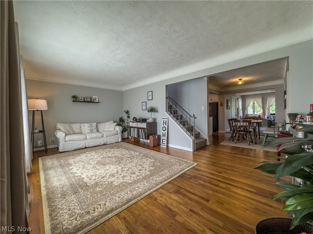 Mayfair Acres - Residential