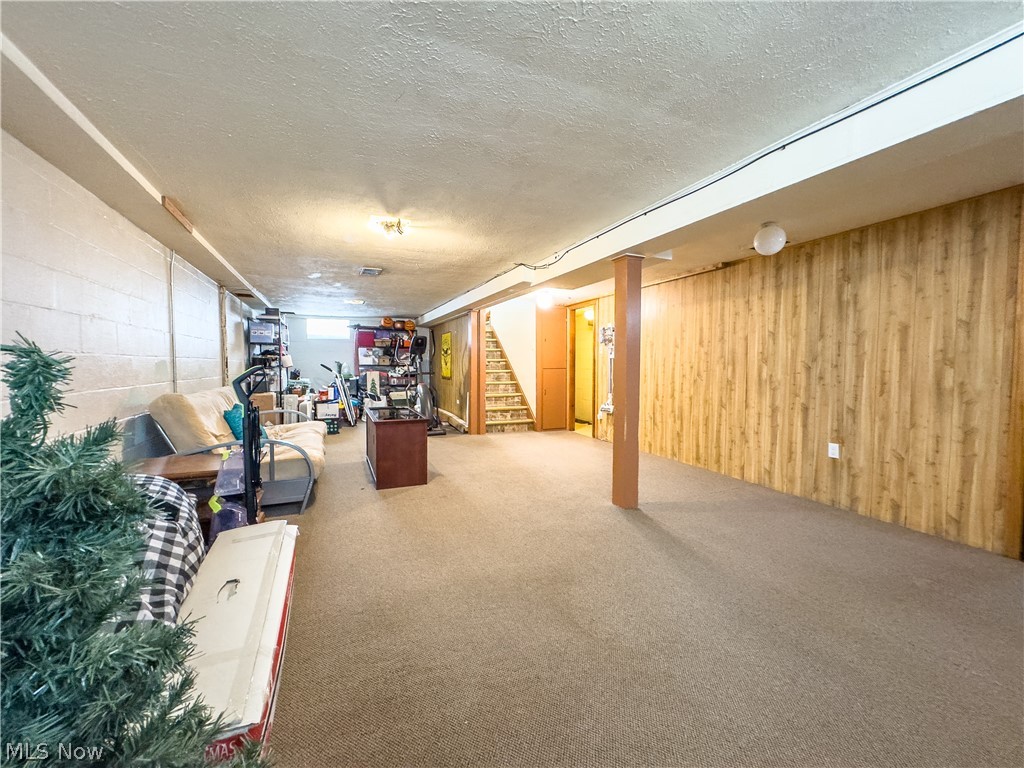 Mayfair Acres - Residential