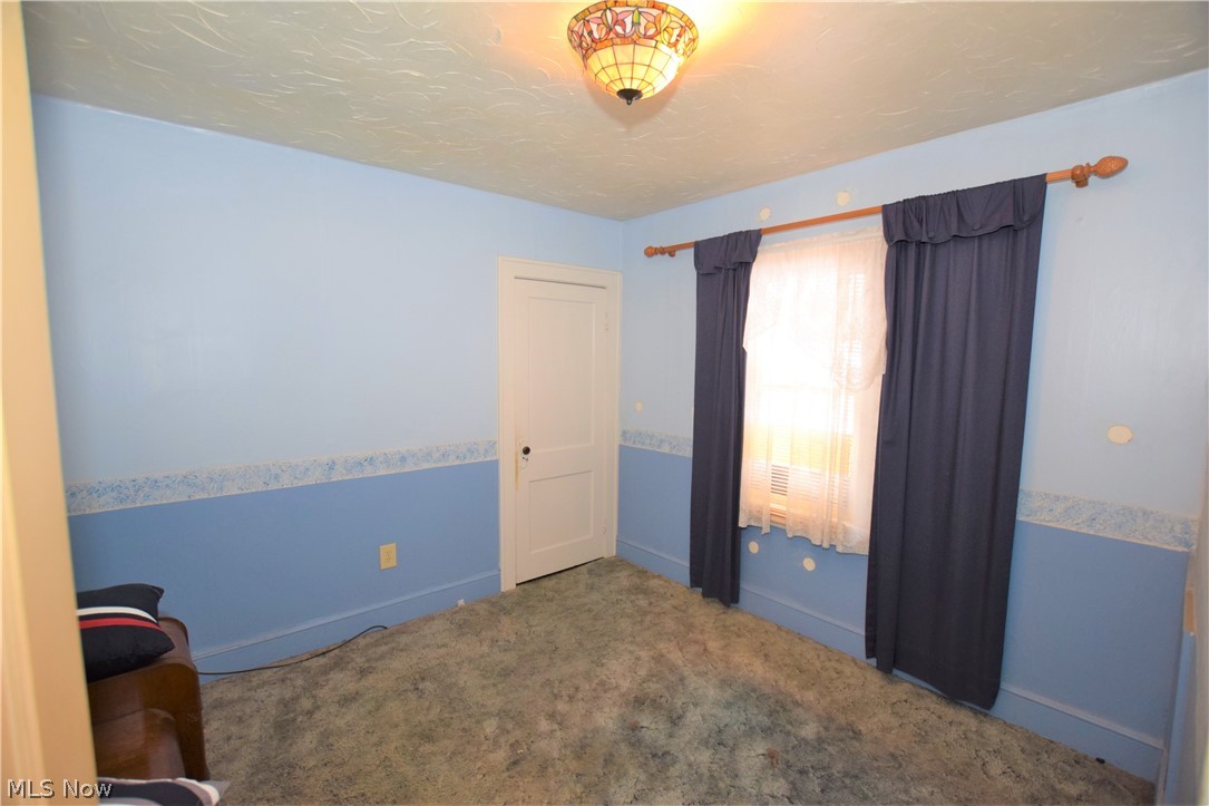 Hills Acres - Residential