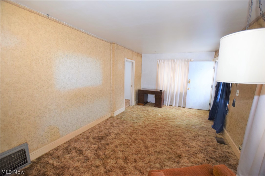 Hills Acres - Residential