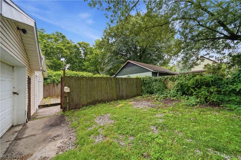 Tiny photo for 1116 Mcintosh Avenue, Akron, OH 44314 (MLS # 5239133)