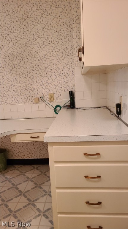 Carlton House Condo - Residential