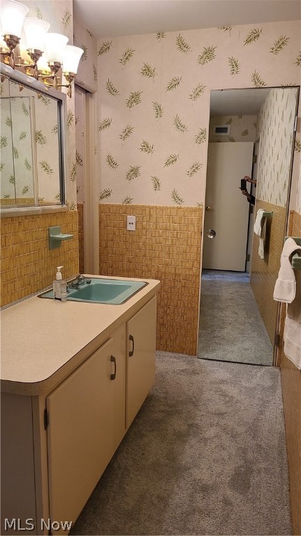 Carlton House Condo - Residential