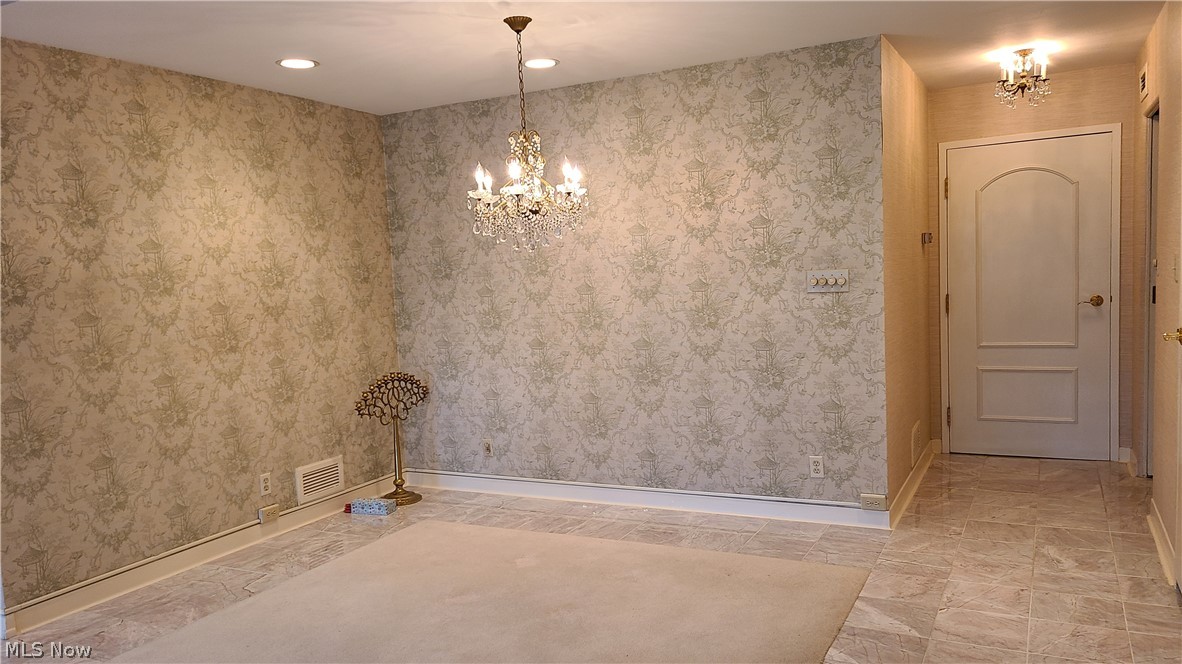 Carlton House Condo - Residential