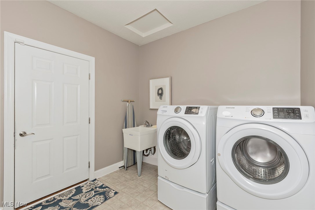 7246 Formby Drive, Solon, Ohio image 40