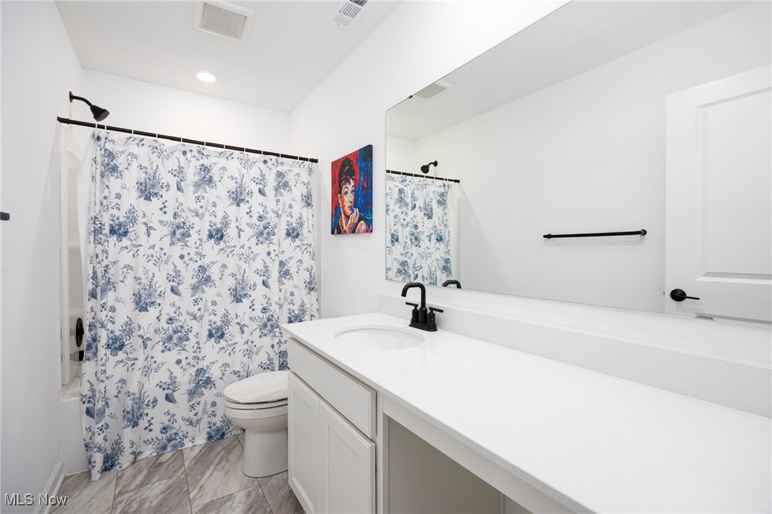 Emerald Woods Sub #8 - Residential