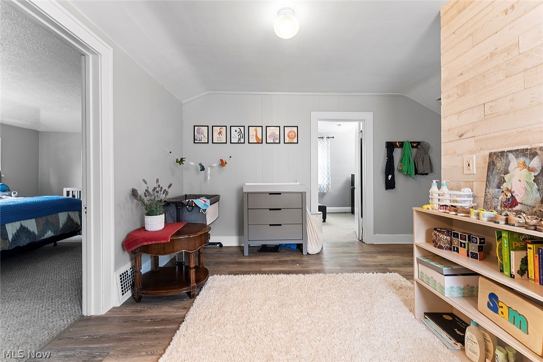 Elmwood - Residential