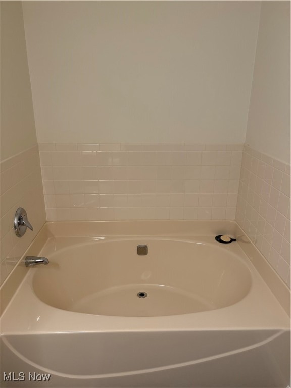 Roberto Place Condo - Residential