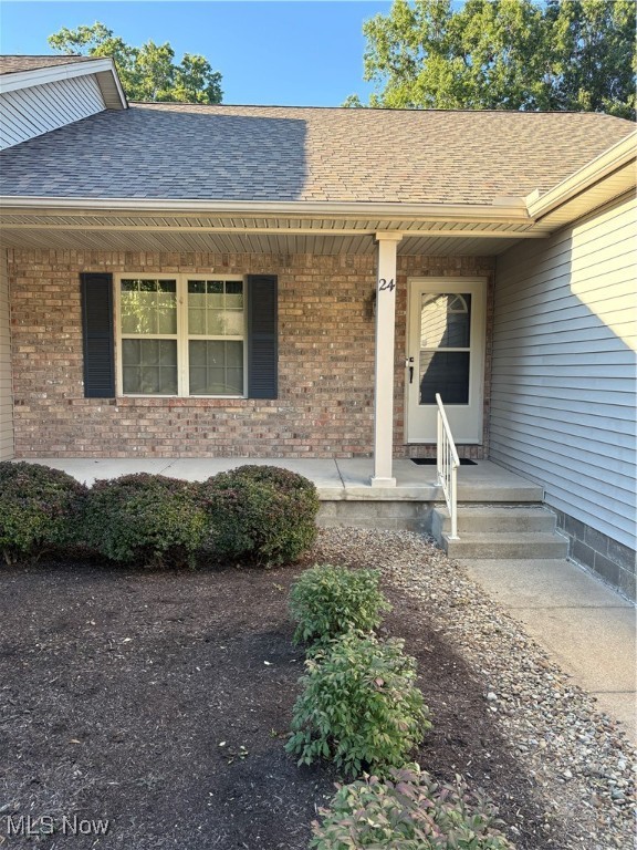 Roberto Place Condo - Residential