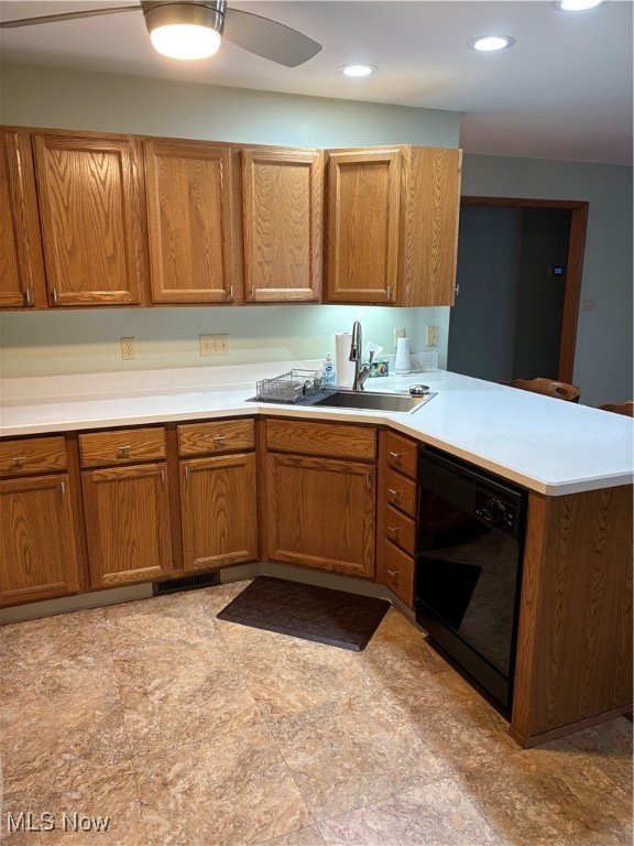 Roberto Place Condo - Residential