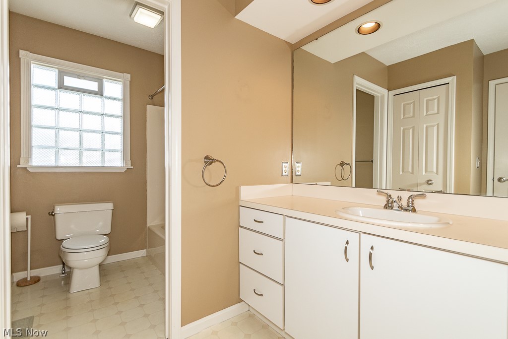 Woods Of Burlington Sub - Residential Lease