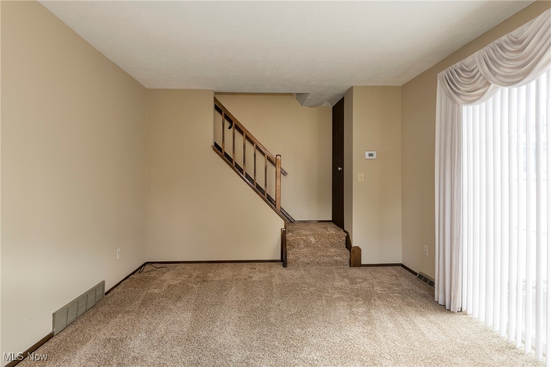 6533 Engle Road, Brook Park, Ohio image 6