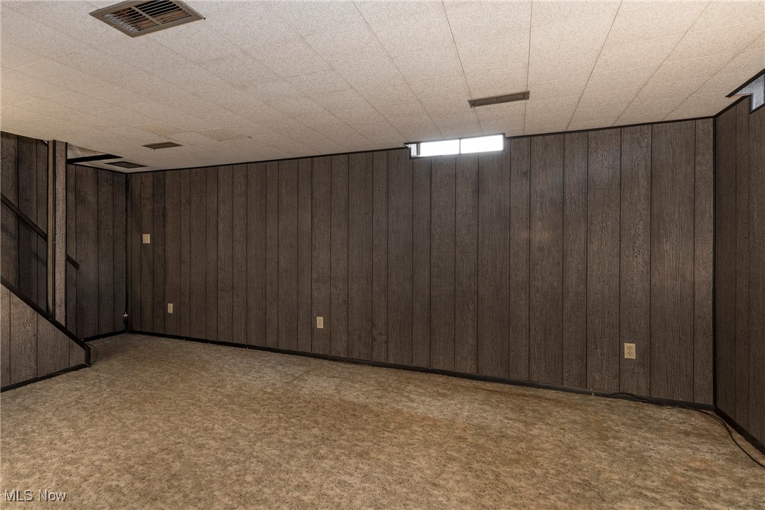 6533 Engle Road, Brook Park, Ohio image 29