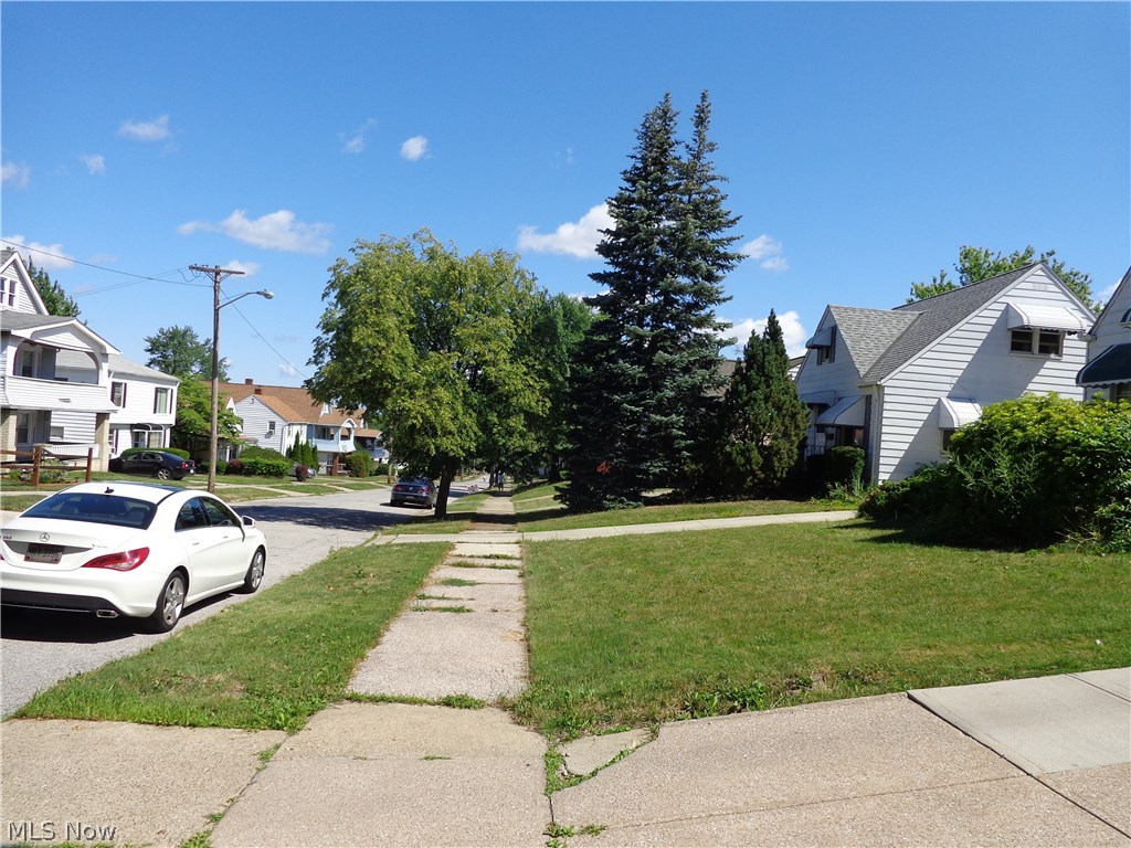 Garfield Pkwy - Residential Income