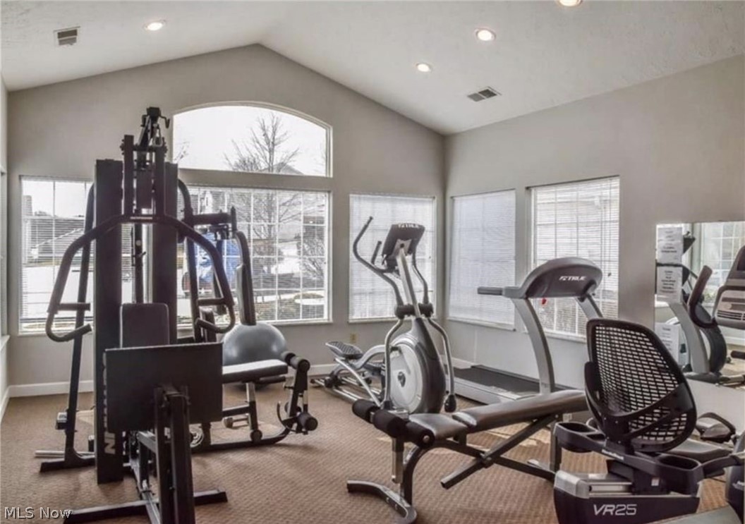 Brookledge Commons Condos - Residential Lease