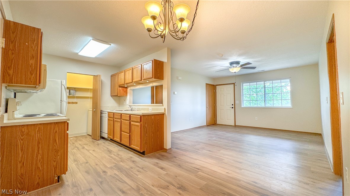 Colony Hill Condo - Residential
